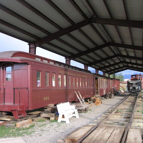 Train 252 and Motor 1 at Ridgway Railroad Museum